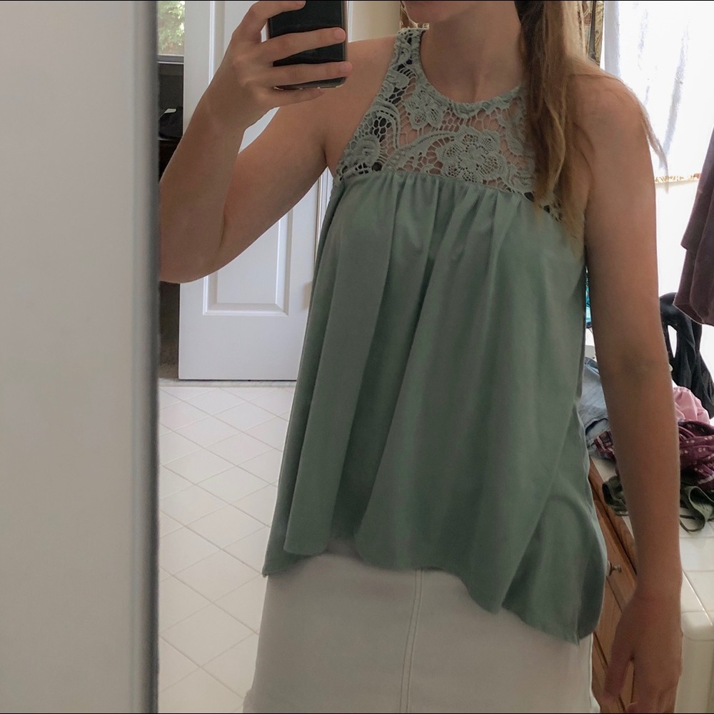 Sleeveless Velvet Top